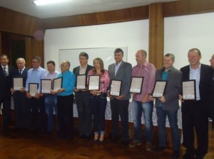 Empresas associadas recebem homenagem