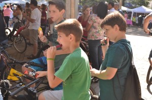 Mais de 25 mil gelados e seis mil pessoas registram o recorde do Festival do Sorvete