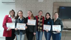 Equipe operacional realiza treinamento