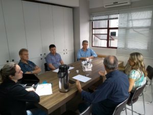 Aci-e propõe, novamente, união à CDL