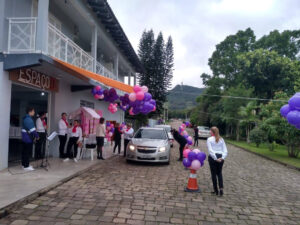 Segunda edição do Chá Rosa arrecada valores para a Liga de Combate ao Câncer