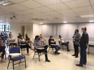 Palestra na ACI-E esclarece sobre o Programa Juro Zero do Governo do Estado