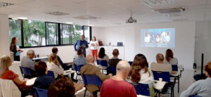 ACI-E reúne associados em assembleia geral ordinária