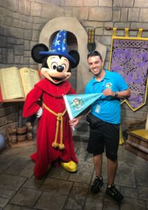 ACI-E traz guia turístico internacional para evento sobre Hospitalidade