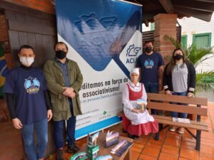 A convite da Federasul, comitiva de Encantado divulga atrativos turísticos na Expointer